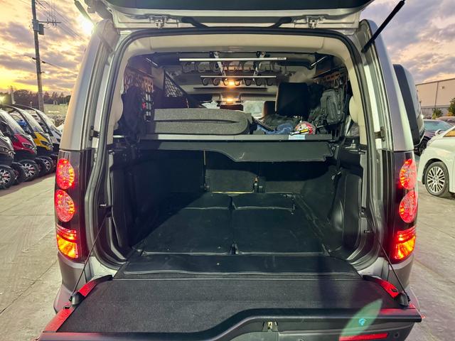 ディスカバリー サンルーフ/360サラウンドカメラ/デジタルインナーミラー/7人乗り(17枚目)