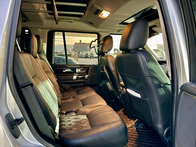 ディスカバリー サンルーフ/360サラウンドカメラ/デジタルインナーミラー/7人乗り(19枚目)