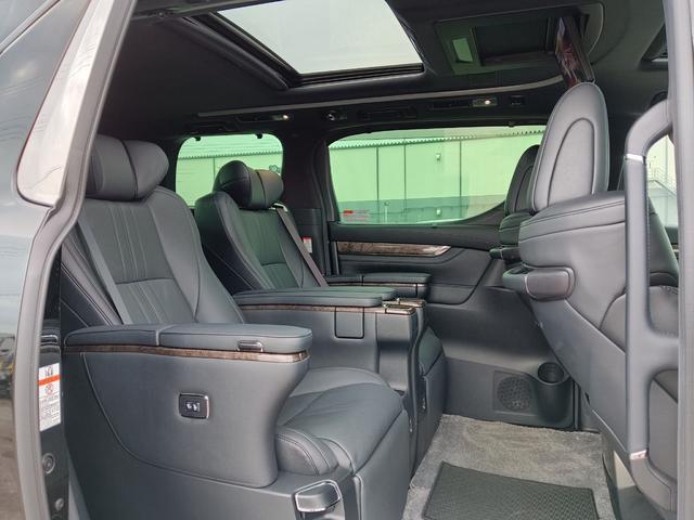 アルファード 　サンルーフ／４ＷＤ／ＪＢＬスピーカー／３６０カメラ／ＡＣＣ／自動駐車システム／Ｂｌｕｅｔｏｏｔｈ／ＴＶ／ドライブレコーダー／パワーメモリシート／革シーと／レーンアシストこうせき／シートヒータ／エアコン（15枚目）