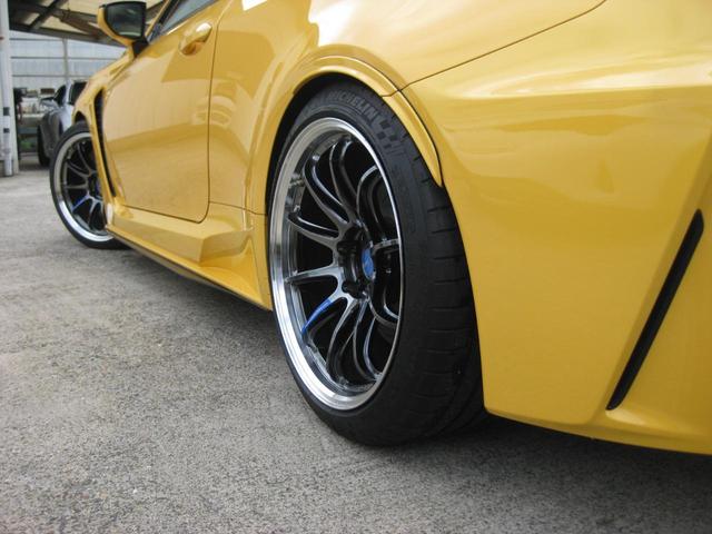 ＲＣ Ｆ カーボンエクステリアパッケージ　ＷＯＲＫ１９インチＡＷ　ＴＥＩＮ車高調　社外タワーバー　カーボンフロントスポイラー・大型ロッカーフィン・リアデフュサー　アクティブリアウイング　ＬＳＳ　ＢＳＭ　ドラレコ　カーボンルーフ・ボンネット（22枚目）