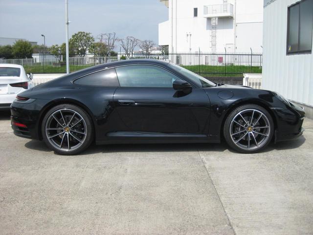 ９１１ ９１１カレラ　右Ｈ　スポーツクロノｐｋｇ　スポーツエグゾースト　フロントアクスルリフトシステム　レーンチェンジアシスト　クラシック２０／２１アルミ　３６０カメラ　社外ドラレコ・レーダー　クルーズコントロール　ＥＴＣ（11枚目）