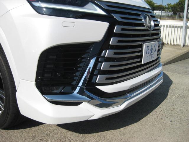 ＬＸ ＬＸ６００　エグゼクティブ　モデリスタエアロ　サンルーフ　マークレビンソン　リアエンターテイメント　クールＢＯＸ　２２インチＡＷ　パワーバックドア　カラーＨＵＤ　純正ナビ　パノラミックビューカメラ　ＴＶ　ＥＴＣ　アートウッド（14枚目）