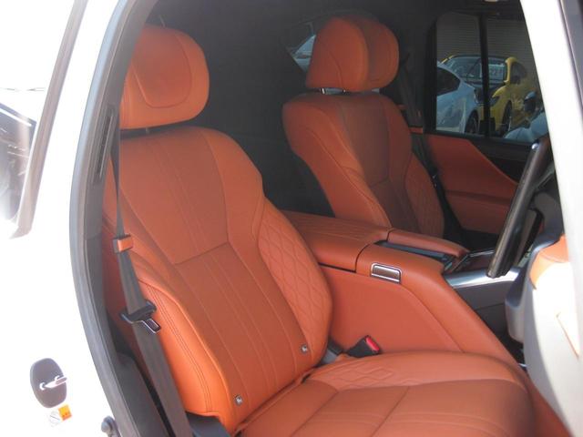 ＬＸ ＬＸ６００　エグゼクティブ　モデリスタエアロ　サンルーフ　マークレビンソン　リアエンターテイメント　クールＢＯＸ　２２インチＡＷ　パワーバックドア　カラーＨＵＤ　純正ナビ　パノラミックビューカメラ　ＴＶ　ＥＴＣ　アートウッド（20枚目）