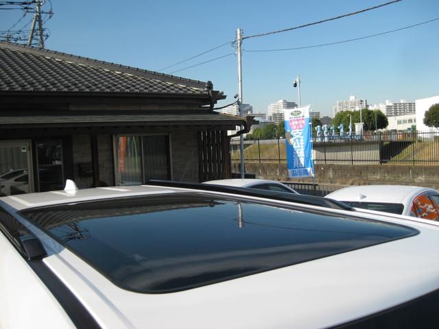 ＧＸ ＧＸ５５０　バージョンＬ　ワンオーナー　マークレビンソンサウンド　パノラマルーフ　オートサイドステップ　Ｄインナーミラー　クールＢＯＸ　パワーバックドア　２２インチＡＷ　純正ナビ　パノラミックビューカメラ　電動格納サードシート（12枚目）