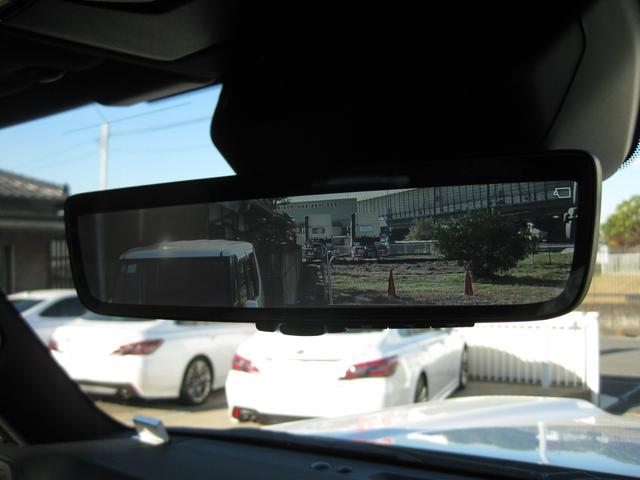 ＧＸ ＧＸ５５０　バージョンＬ　ワンオーナー　マークレビンソンサウンド　パノラマルーフ　オートサイドステップ　Ｄインナーミラー　クールＢＯＸ　パワーバックドア　２２インチＡＷ　純正ナビ　パノラミックビューカメラ　電動格納サードシート（27枚目）