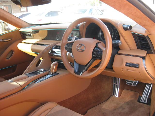 ＬＣ ＬＣ５００　Ｓパッケージ　ＴＲＤエアロ＆２１インチＡＷ　マークレビンソンサウンド　カラーＨＵＤ　純正ナビ　Ｂカメラ　ＴＶ　社外レーダー　社外３６０ドラレコ　カーボンルーフ　アクティブリアウイング　ＥＴＣ２．０（19枚目）