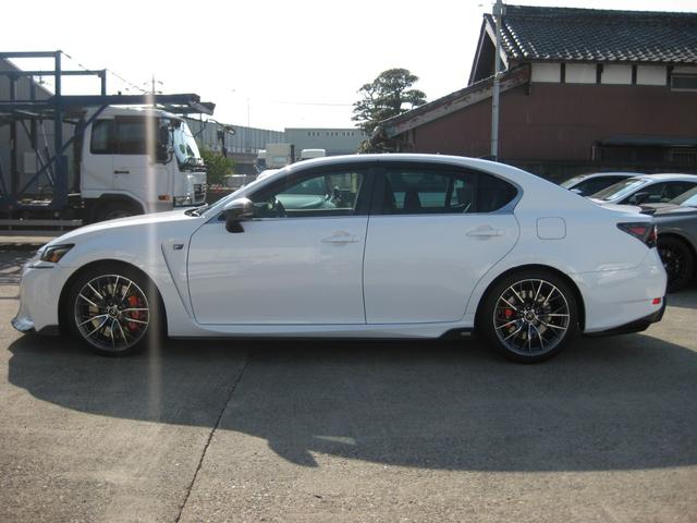 ＧＳ Ｆ ベースグレード　ＴＯＭ’Ｓエアロ　ムーンルーフ　オレンジキャリパー　セーフティシステムプラス　黒革シート　シートヒーター　ステアヒーター　ＢＳＭ　ＥＴＣ２．０　純正ナビ　Ｂカメラ　ＴＶ　ドアバイザー　カーボンパーツ（7枚目）