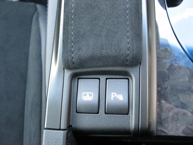 ＧＳ Ｆ ベースグレード　ＴＯＭ’Ｓエアロ　ムーンルーフ　オレンジキャリパー　セーフティシステムプラス　黒革シート　シートヒーター　ステアヒーター　ＢＳＭ　ＥＴＣ２．０　純正ナビ　Ｂカメラ　ＴＶ　ドアバイザー　カーボンパーツ（31枚目）