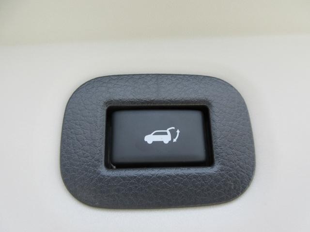 エクストレイル ２０Ｘｉ　禁煙車　プロパイロット　純正ナビＴＶ　全周囲カメラ　Ｂｌｕｅｔｏｏｔｈオーディオ　パワーバックドア　純正ドラレコ　ビルトインＥＴＣ　ＬＥＤヘッド＆フォグ　デジタルインナーミラー　オートブレーキホールド（45枚目）