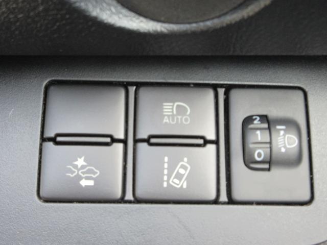 シエンタ Ｘ　セーフティセンス装着車　禁煙　純正ナビテレビ　バックカメラ　駐車監視付前後ドラレコ　Ｂｌｕｅｔｏｏｔｈオーディオ　パワースライドドア　ビルトインＥＴＣ　１５インチアルミ　サイドドアバイザー　新車保証書（10枚目）