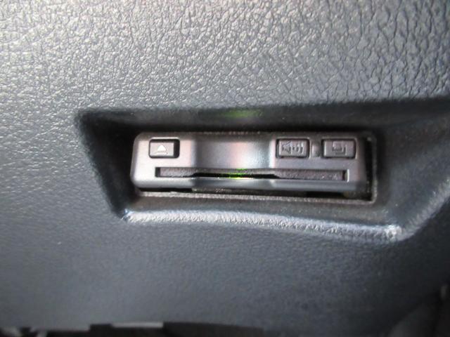 シエンタ Ｘ　セーフティセンス装着車　禁煙　純正ナビテレビ　バックカメラ　駐車監視付前後ドラレコ　Ｂｌｕｅｔｏｏｔｈオーディオ　パワースライドドア　ビルトインＥＴＣ　１５インチアルミ　サイドドアバイザー　新車保証書（12枚目）