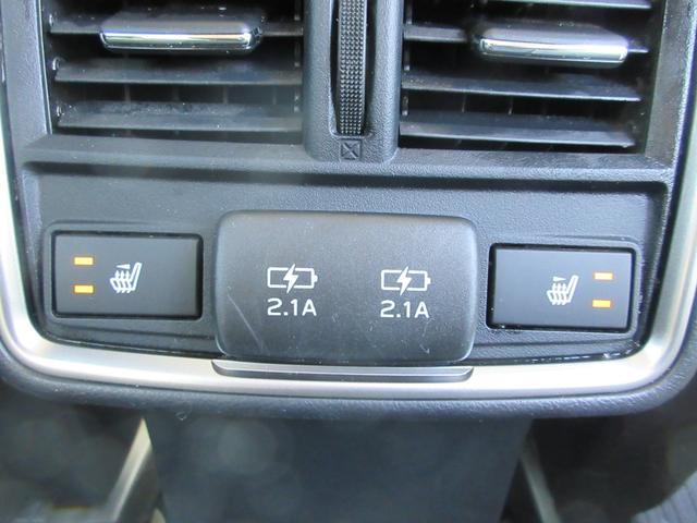 フォレスター Ｘ－ブレイク　ｅ－ＢＯＸＥＲハイブリッド　運転支援システム　禁煙　純正ナビＴＶ　全周囲カメラ　電動リアゲート　ドラレコ　電動シート＆ヒーター　ビルトインＥＴＣ　ＬＥＤヘッド＆フォグ　スマートキー２個　デジタルミラー（17枚目）