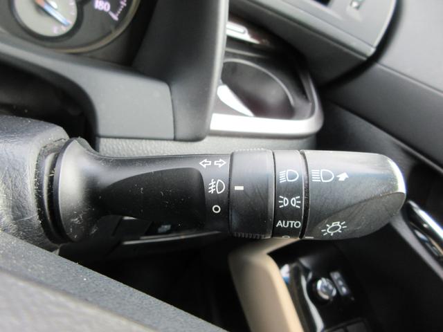 ヴェルファイア ２．５Ｘ　禁煙車　アルパイン１２．８型後席モニター　アルパインＢＩＧ－Ｘナビ　バックカメラ　両側パワースライドドア　Ｂｌｕｅｔｏｏｔｈオーディオ　ビルトインＥＴＣ　スマートエントリー　ＬＥＤライト　フォグランプ（46枚目）