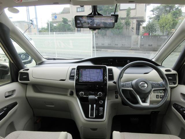 セレナ Ｇ　プロパイロット　禁煙ワンオーナー車　９インチ純正ナビＴＶ　全方位モニター　両側電動ドア　ドラレコ　ＥＴＣ　デジタルミラー　スマートキー２本　ロールサンシェード　シートバックテーブル　ＬＥＤライト（6枚目）