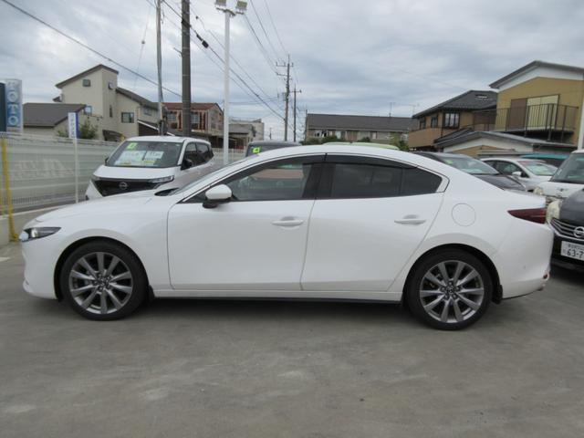 ＭＡＺＤＡ３セダン ２０Ｓ　Ｌパッケージ　運転支援　禁煙車　革シート　フルセグ純正ナビＴＶ　３６０°全方位モニター　前後ドライブレコーダー　ＥＴＣ　Ｂｌｕｅｔｏｏｔｈ　パワーシート＆シートヒーター　スマートキー　ＬＥＤライト　新車保証書（32枚目）