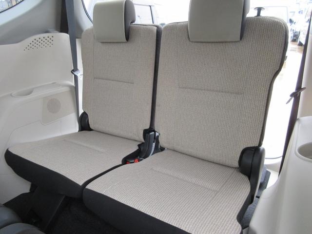 シエンタ X 後期モデル スマートエントリーPKG セーフティセンス 禁煙車 純正ナビ 地デジTV バックカメラ ドライブレコーダー パワースライドドア Bluetooth ETC プッシュスタート ドアバイザー(19枚目)