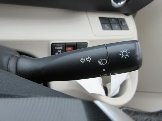 シエンタ X 後期モデル スマートエントリーPKG セーフティセンス 禁煙車 純正ナビ 地デジTV バックカメラ ドライブレコーダー パワースライドドア Bluetooth ETC プッシュスタート ドアバイザー(38枚目)