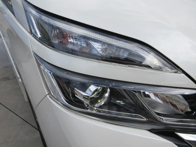 セレナ ハイウェイスター　ＶセレクションＩＩ　プロパイロット　駐車支援　後席フリップダウンモニター　禁煙ワンオーナー車　９型純正ナビＴＶ　アラウンドビューモニター　ブルーレイ再生　両側電動ドア　ＥＴＣ　ロールサンシェード　ＬＥＤライト　新車保証書（22枚目）