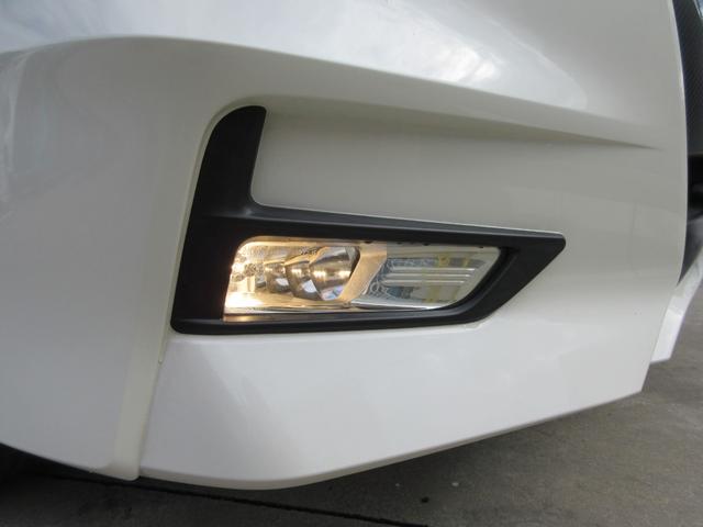 セレナ ハイウェイスター　ＶセレクションＩＩ　プロパイロット　駐車支援　後席フリップダウンモニター　禁煙ワンオーナー車　９型純正ナビＴＶ　アラウンドビューモニター　ブルーレイ再生　両側電動ドア　ＥＴＣ　ロールサンシェード　ＬＥＤライト　新車保証書（23枚目）