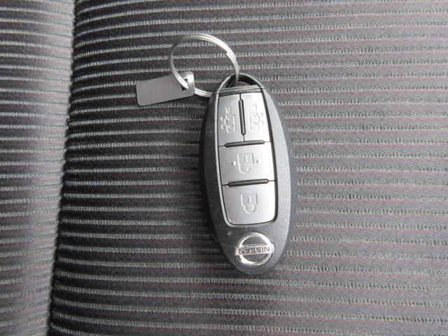 セレナ ハイウェイスター　ＶセレクションＩＩ　プロパイロット　駐車支援　後席フリップダウンモニター　禁煙ワンオーナー車　９型純正ナビＴＶ　アラウンドビューモニター　ブルーレイ再生　両側電動ドア　ＥＴＣ　ロールサンシェード　ＬＥＤライト　新車保証書（44枚目）