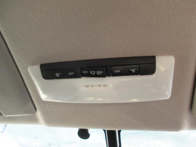 セレナ ハイウェイスター　ＶセレクションＩＩ　プロパイロット　駐車支援　後席フリップダウンモニター　禁煙ワンオーナー車　９型純正ナビＴＶ　アラウンドビューモニター　ブルーレイ再生　両側電動ドア　ＥＴＣ　ロールサンシェード　ＬＥＤライト　新車保証書（49枚目）