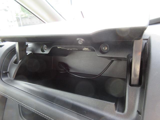 セレナ ハイウェイスター　ＶセレクションＩＩ　プロパイロット　駐車支援　後席フリップダウンモニター　禁煙ワンオーナー車　９型純正ナビＴＶ　アラウンドビューモニター　ブルーレイ再生　両側電動ドア　ＥＴＣ　ロールサンシェード　ＬＥＤライト　新車保証書（57枚目）