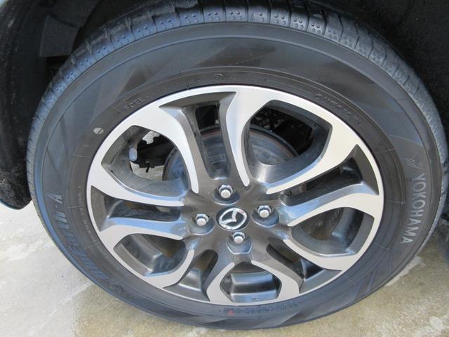 デミオ ＸＤツーリング　ディーゼルターボ　禁煙車　マツコネナビ　フルセグＴＶ　バックカメラ　Ｂｌｕｅｔｏｏｔｈオーディオ　ＥＴＣ　ヘッドアップディスプレイ　スマートキー２本　ＬＥＤライト　フォグランプ　ドアバイザー　純正ＡＷ（39枚目）