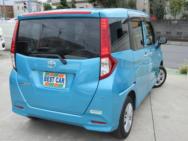 ルーミー Ｘ　後期型　禁煙ワンオーナー車　純正ナビ　地デジＴＶ　バックモニター　パワースライドドア　ビルトインＥＴＣ　Ｂｌｕｅｔｏｏｔｈ　スマートキー　ロールサンシェード　ドアバイザー　スマートアシスト　新車保証書（5枚目）