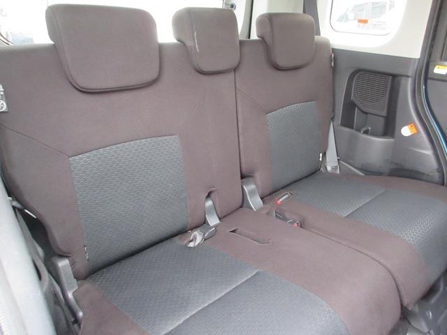 ルーミー Ｘ　後期型　禁煙ワンオーナー車　純正ナビ　地デジＴＶ　バックモニター　パワースライドドア　ビルトインＥＴＣ　Ｂｌｕｅｔｏｏｔｈ　スマートキー　ロールサンシェード　ドアバイザー　スマートアシスト　新車保証書（16枚目）