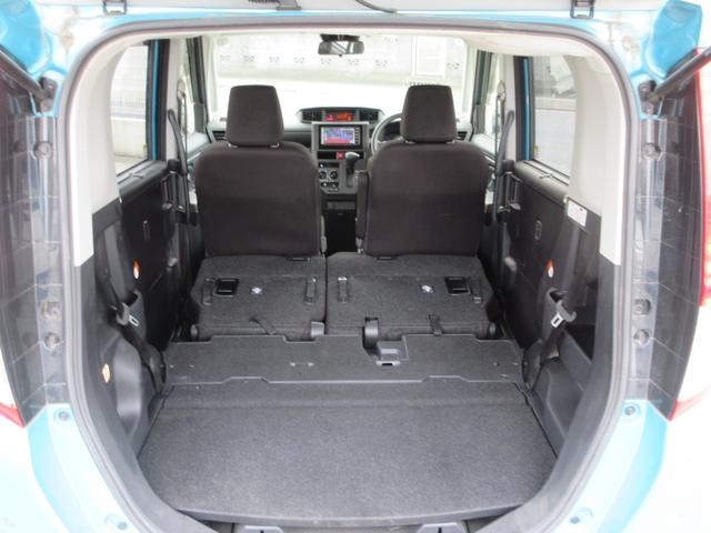 ルーミー Ｘ　後期型　禁煙ワンオーナー車　純正ナビ　地デジＴＶ　バックモニター　パワースライドドア　ビルトインＥＴＣ　Ｂｌｕｅｔｏｏｔｈ　スマートキー　ロールサンシェード　ドアバイザー　スマートアシスト　新車保証書（18枚目）