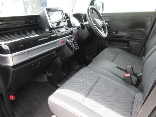 フレアワゴンカスタムスタイル ハイブリッドXT 禁煙車 デュアルブレーキサポート アルパインナビTV Bluetooth 両側電動ドア ETC スマートキー2本 シートヒーター バックセンサー LEDライト 後席テーブル&サンシェード 新車保証書(16枚目)