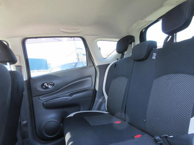 ノート e-パワー X 禁煙車 フルセグ純正ナナビTV 前後ドライブレコーダー アラウンドビューモニター エマージェンシーブレーキ Bluetoothオーディオ ETC レーンキープ スマートキー 新車保証書(60枚目)