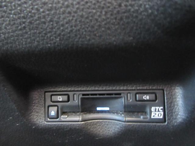 シエンタ ハイブリッドＺ　運転支援システム　禁煙車　スマホ接続対応純正ナビＴＶ　全周囲カメラ　両側電動ドア　ナビ連動前後ドラレコ　シート＆ハンドルヒーター　ビルトインＥＴＣ　ロールサンシェード　Ｂｌｕｅｔｏｏｔｈ　新車保証書（12枚目）