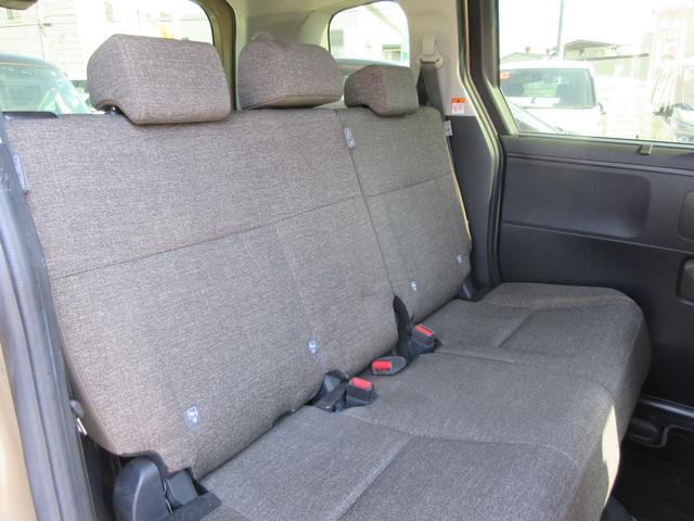 シエンタ ハイブリッドＺ　運転支援システム　禁煙車　スマホ接続対応純正ナビＴＶ　全周囲カメラ　両側電動ドア　ナビ連動前後ドラレコ　シート＆ハンドルヒーター　ビルトインＥＴＣ　ロールサンシェード　Ｂｌｕｅｔｏｏｔｈ　新車保証書（18枚目）