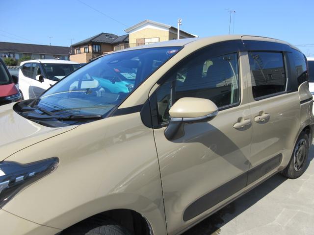 シエンタ ハイブリッドＺ　運転支援システム　禁煙車　スマホ接続対応純正ナビＴＶ　全周囲カメラ　両側電動ドア　ナビ連動前後ドラレコ　シート＆ハンドルヒーター　ビルトインＥＴＣ　ロールサンシェード　Ｂｌｕｅｔｏｏｔｈ　新車保証書（27枚目）