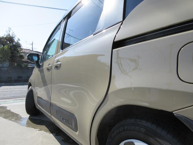 シエンタ ハイブリッドＺ　運転支援システム　禁煙車　スマホ接続対応純正ナビＴＶ　全周囲カメラ　両側電動ドア　ナビ連動前後ドラレコ　シート＆ハンドルヒーター　ビルトインＥＴＣ　ロールサンシェード　Ｂｌｕｅｔｏｏｔｈ　新車保証書（29枚目）