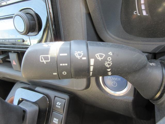 シエンタ ハイブリッドＺ　運転支援システム　禁煙車　スマホ接続対応純正ナビＴＶ　全周囲カメラ　両側電動ドア　ナビ連動前後ドラレコ　シート＆ハンドルヒーター　ビルトインＥＴＣ　ロールサンシェード　Ｂｌｕｅｔｏｏｔｈ　新車保証書（44枚目）