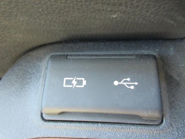 シエンタ ハイブリッドＺ　運転支援システム　禁煙車　スマホ接続対応純正ナビＴＶ　全周囲カメラ　両側電動ドア　ナビ連動前後ドラレコ　シート＆ハンドルヒーター　ビルトインＥＴＣ　ロールサンシェード　Ｂｌｕｅｔｏｏｔｈ　新車保証書（52枚目）