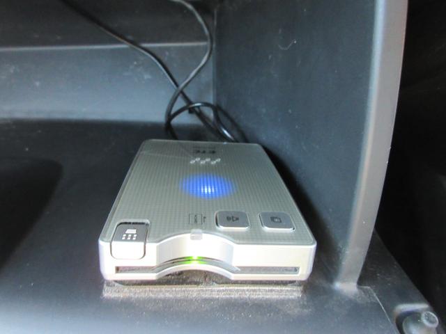 フィット 13G・Lパッケージ 当店ユーザー様直接買取車 禁煙 純正ナビ 地デジTV バックカメラ ETC Bluetoothオーディオ スマートキー プッシュスタート LEDライト フォグランプ あんしんパッケージ(11枚目)