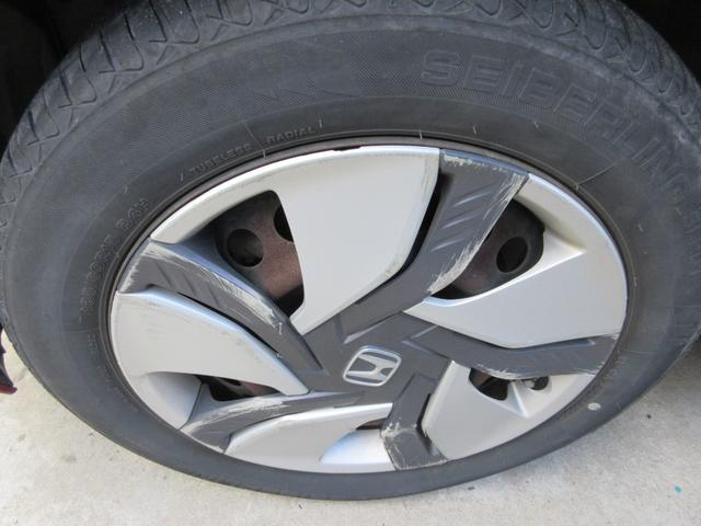 フィットハイブリッド Lパッケージ 当店ユーザー様直接買取車 禁煙 メモリーナビ 地デジTV バックカメラ ドライブレコーダー ETC コンビレザーシート スマートキー2本 クルーズコントロール LEDライト ドアバイザー(39枚目)