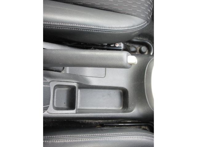 フィットハイブリッド Lパッケージ 当店ユーザー様直接買取車 禁煙 メモリーナビ 地デジTV バックカメラ ドライブレコーダー ETC コンビレザーシート スマートキー2本 クルーズコントロール LEDライト ドアバイザー(46枚目)