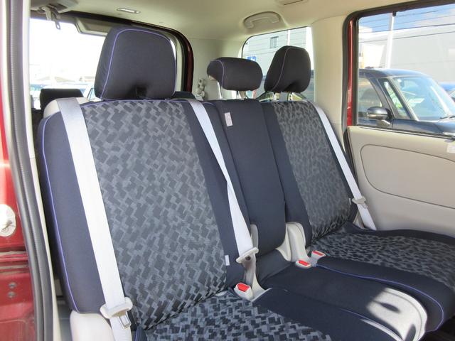 後部シートももちろんキレイ！