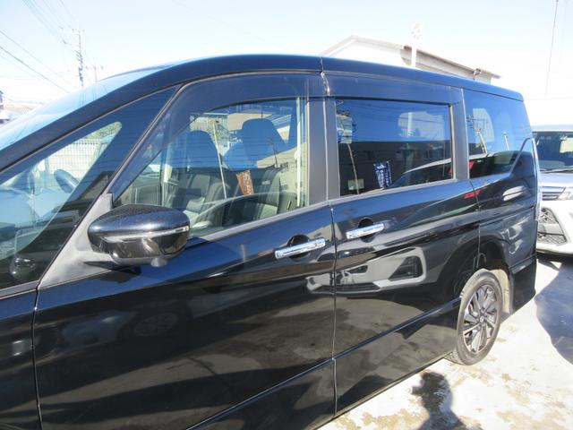 セレナ ハイウェイスターV 禁煙車 プロパイロット 10インチ純正ナビTV アラウンドビューモニター ブルーレイ再生 両側パワースライドドア ビルトインETC ロールサンシェード シートバックテーブル LEDライト 新車保証書(30枚目)