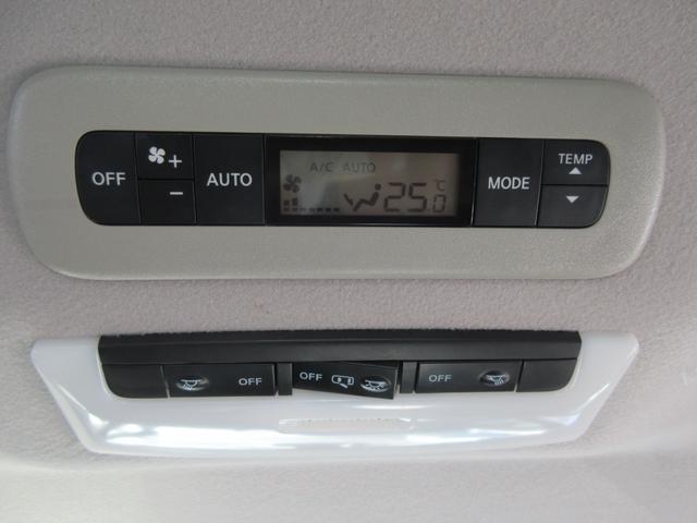 セレナ ハイウェイスターV 禁煙車 プロパイロット 10インチ純正ナビTV アラウンドビューモニター ブルーレイ再生 両側パワースライドドア ビルトインETC ロールサンシェード シートバックテーブル LEDライト 新車保証書(51枚目)