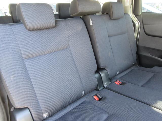 シエンタ ハイブリッドG 禁煙車 後席フリップダウンモニター セーフティセンス フルセグ純正ナビTV バックカメラ 両側パワースライドドア ビルトインETC Bluetooth LEDライト フォグランプ 新車保証書(15枚目)