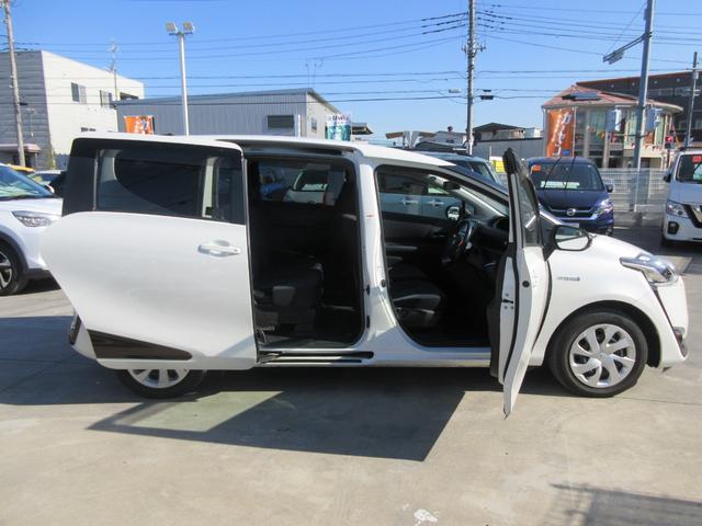 シエンタ ハイブリッドG 禁煙車 後席フリップダウンモニター セーフティセンス フルセグ純正ナビTV バックカメラ 両側パワースライドドア ビルトインETC Bluetooth LEDライト フォグランプ 新車保証書(30枚目)