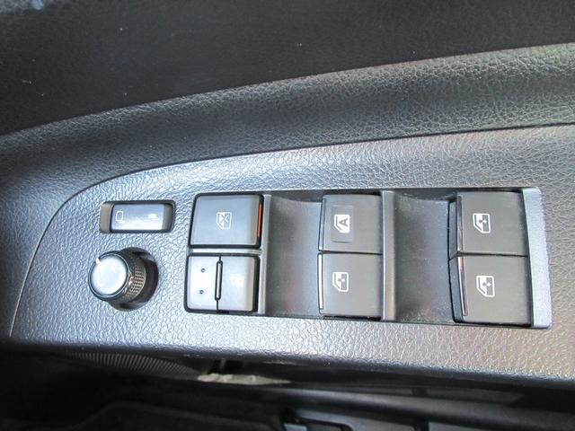 シエンタ ハイブリッドG 禁煙車 後席フリップダウンモニター セーフティセンス フルセグ純正ナビTV バックカメラ 両側パワースライドドア ビルトインETC Bluetooth LEDライト フォグランプ 新車保証書(55枚目)