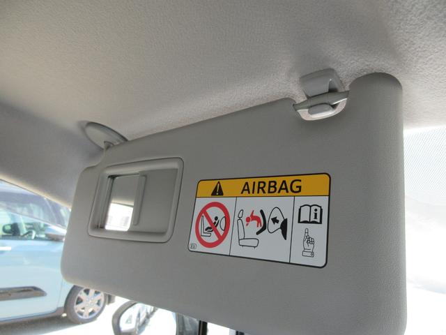 シエンタ ハイブリッドG 禁煙車 後席フリップダウンモニター セーフティセンス フルセグ純正ナビTV バックカメラ 両側パワースライドドア ビルトインETC Bluetooth LEDライト フォグランプ 新車保証書(57枚目)