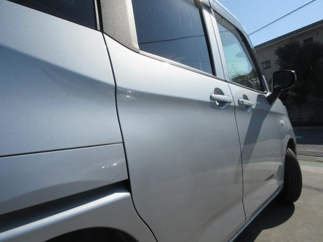 ルーミー X 禁煙車 純正ナビ 地デジTV 前後ドライブレコーダー バックカメラ パワースライドドア Bluetoothオーディオ ロールサンシェード スマートキー2本 プッシュスタート サイドドアバイザー(27枚目)