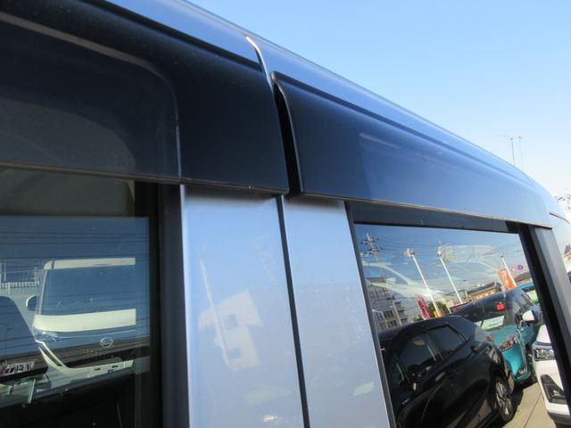 ルーミー X 禁煙車 純正ナビ 地デジTV 前後ドライブレコーダー バックカメラ パワースライドドア Bluetoothオーディオ ロールサンシェード スマートキー2本 プッシュスタート サイドドアバイザー(31枚目)